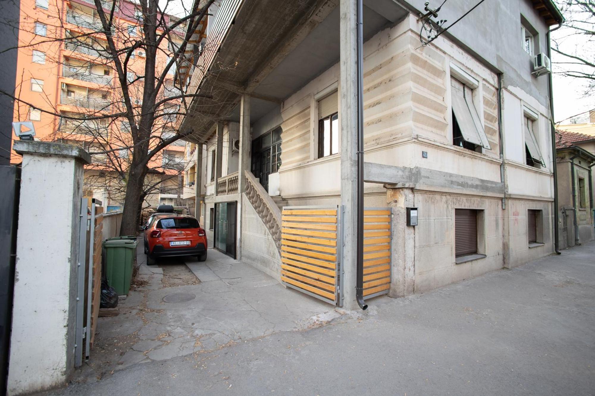 V & V Studio Apartments 2 Ni Buitenkant foto