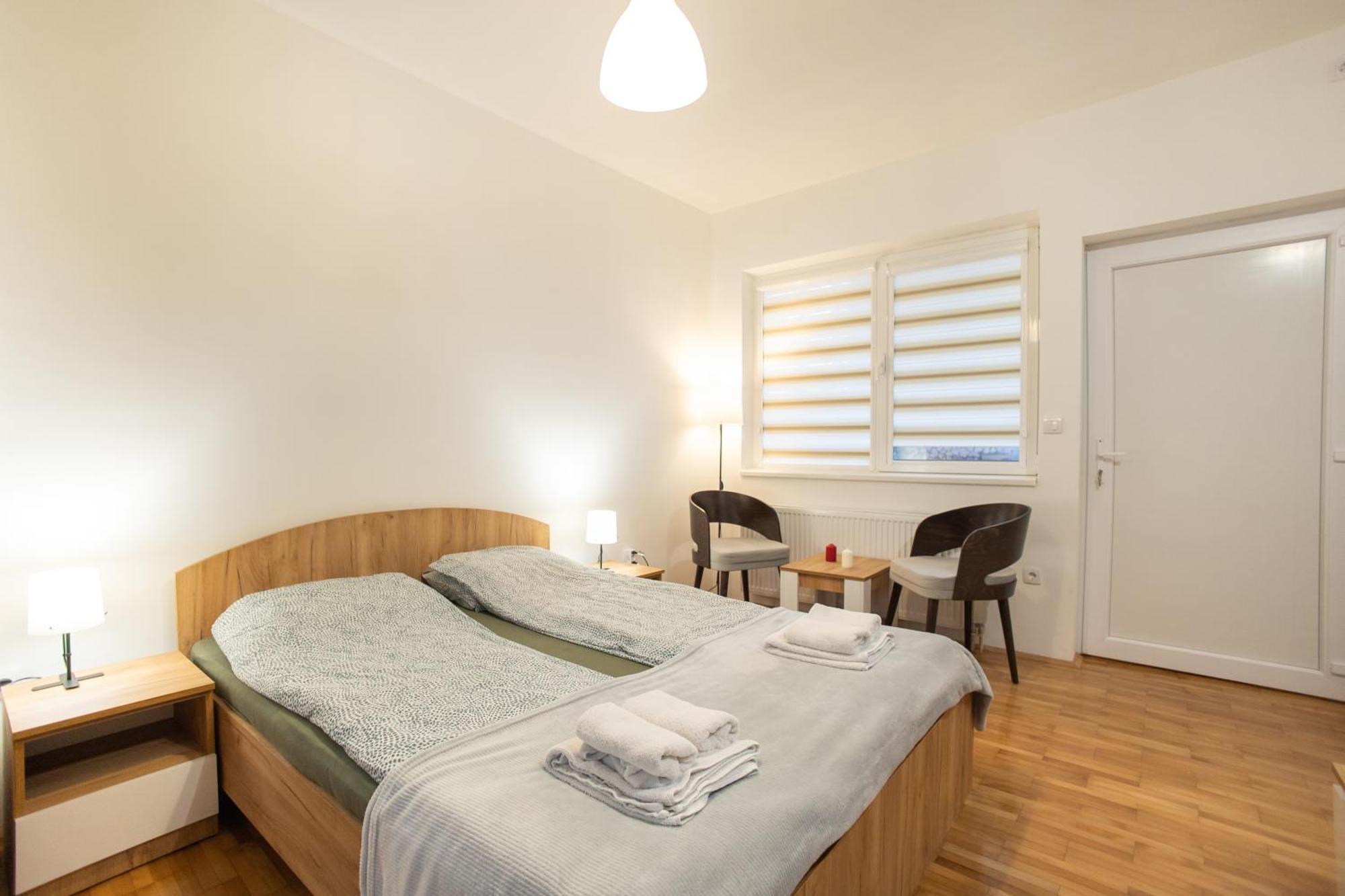 V & V Studio Apartments 2 Ni Buitenkant foto